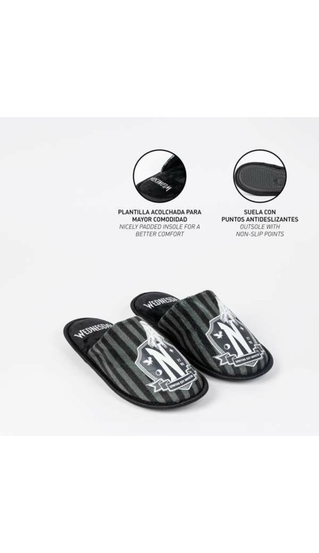 Chaussons Wednesday Noir