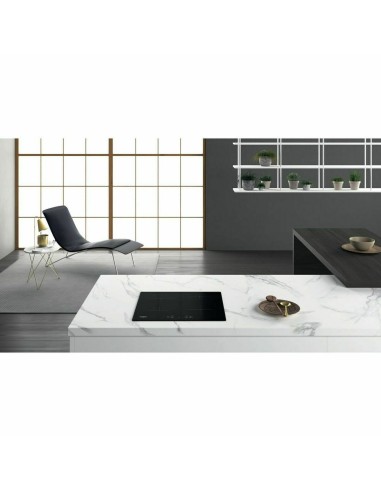 Plaque à Induction Whirlpool Corporation