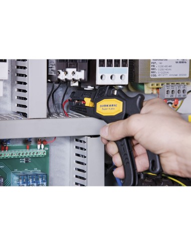 Pinces à dénuder les fils JOKARI Super 4 Plus